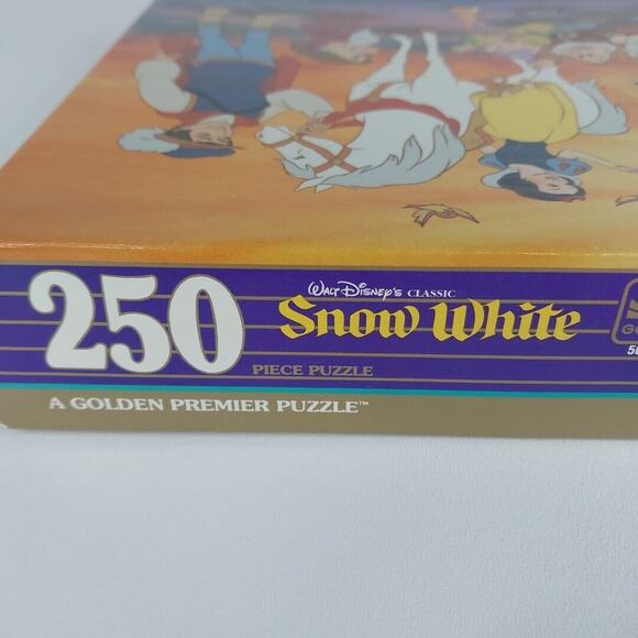 Golden Premier Puzzle Walt Disney Snow White 250 Piece Puzzle NIB Dwarfs Classic - Picture 6 of 6